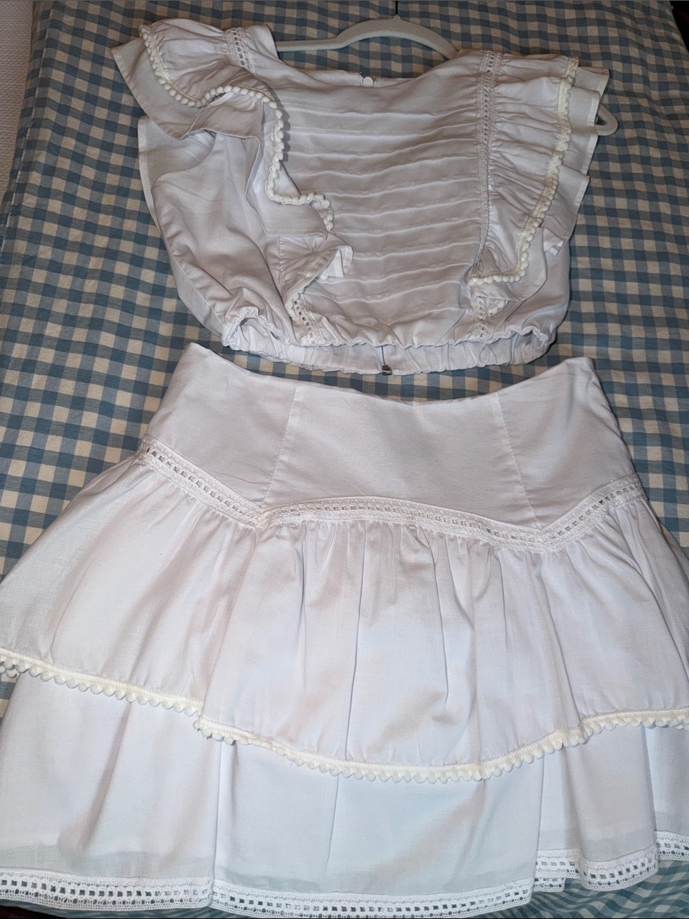 Women’s M cotton Pom Pom and eyelet skirt set, NWT